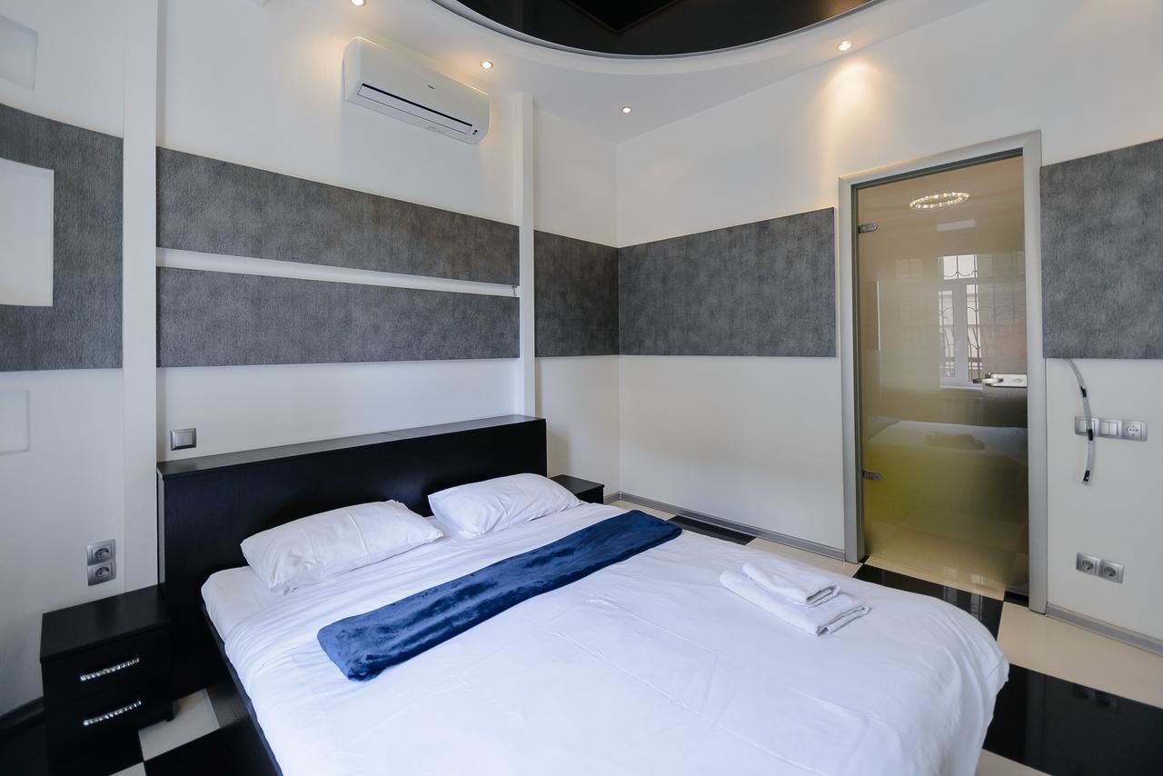 Апартаменты VIP Apartments on Kostelnaya st Киев